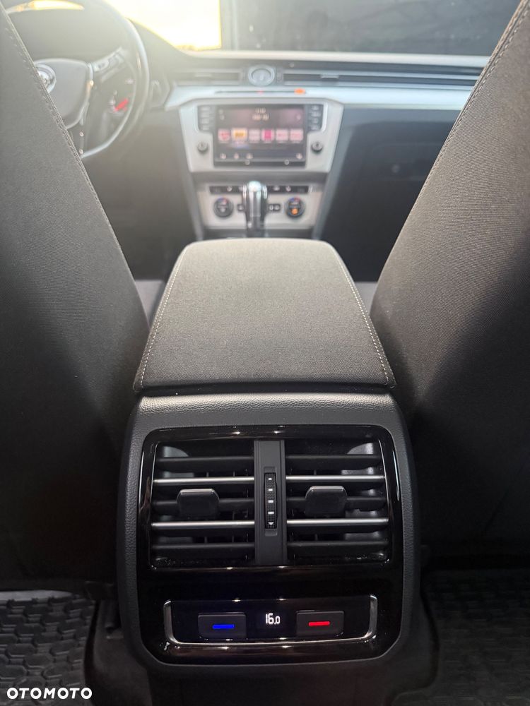 Volkswagen Passat 2.0 TDI BMT SCR Comfortline DSG7 - 20