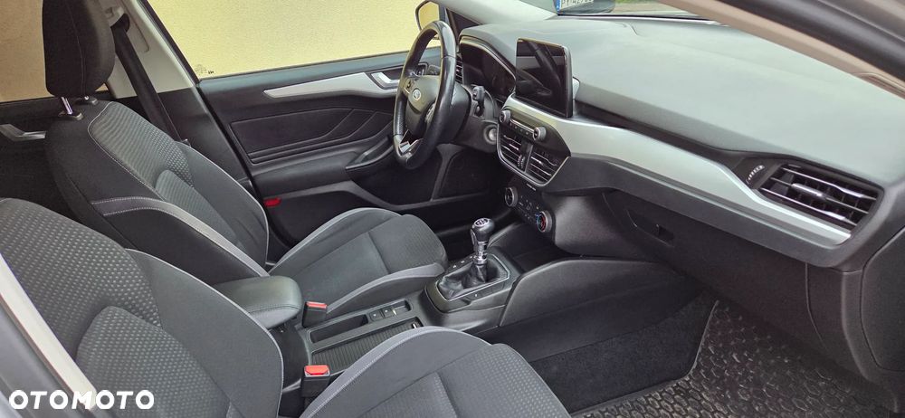 Ford Focus 1.5 TDCi Trend - 22