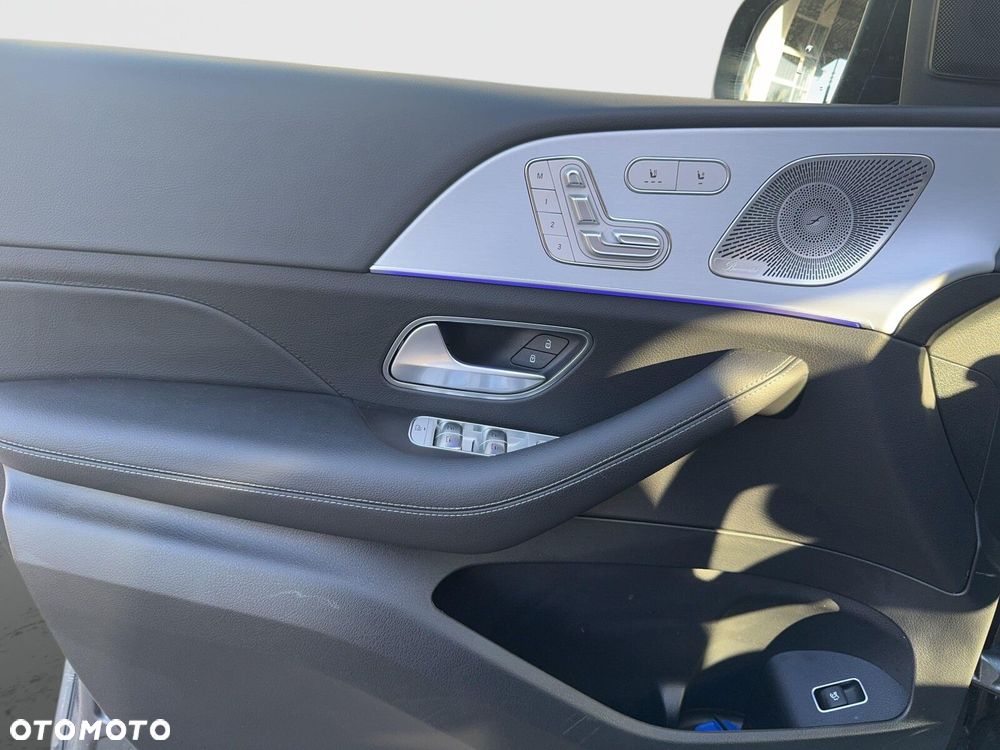 Mercedes-Benz GLE - 17