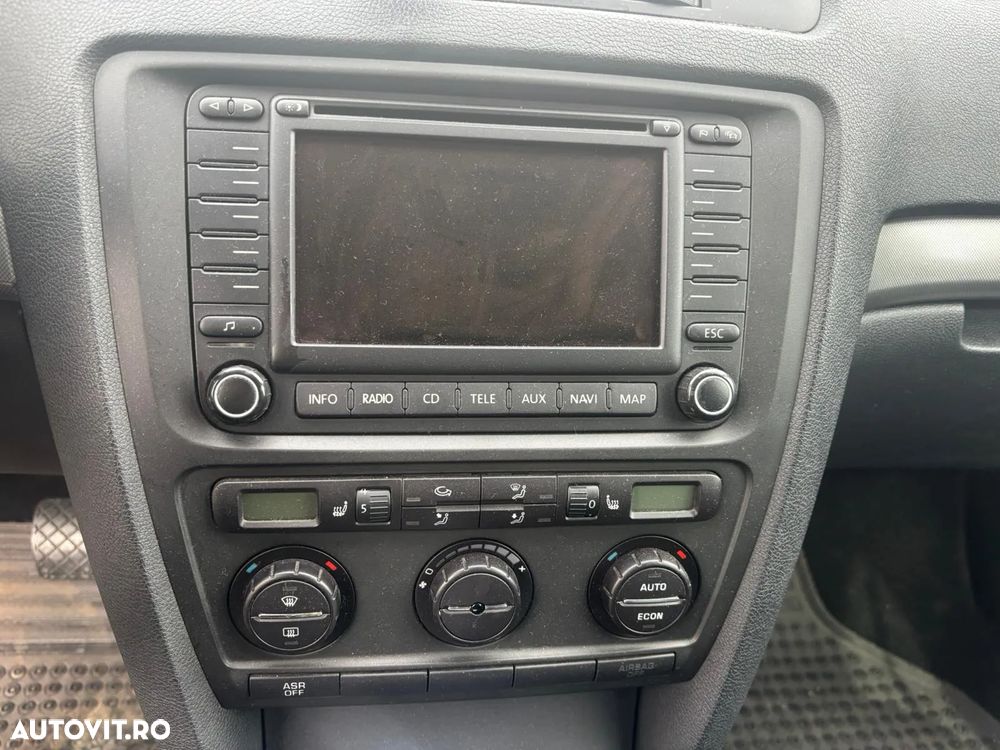 Skoda Octavia Combi 1.9TDI Ambiente Aut - 6