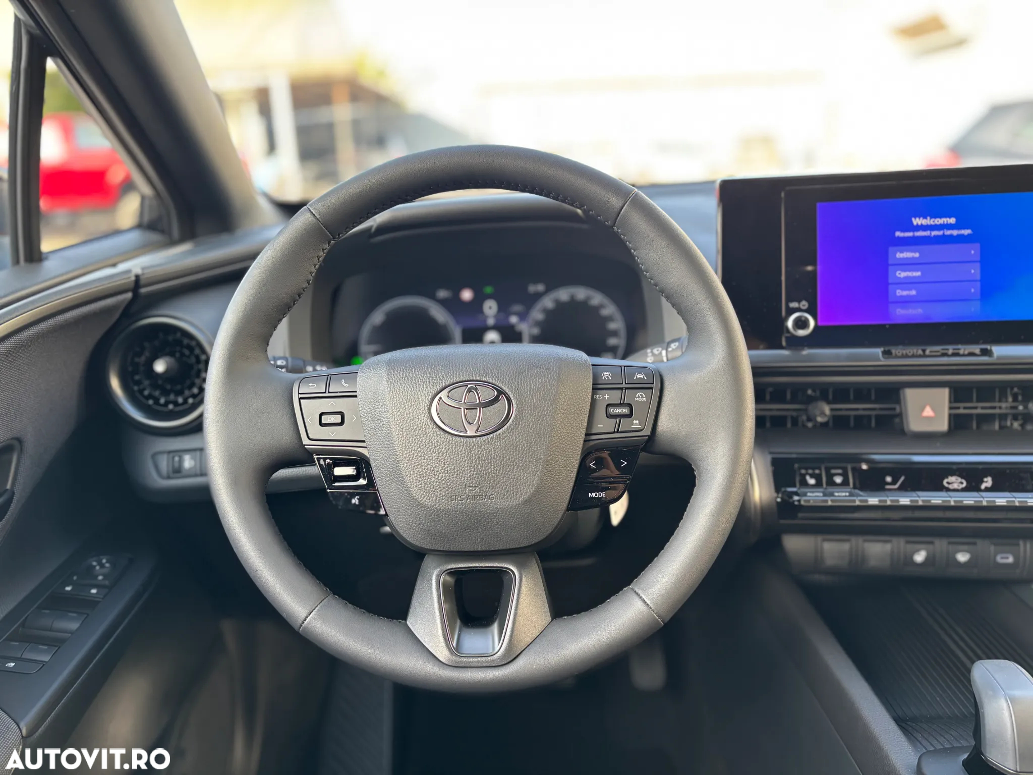 Toyota C-HR - 15