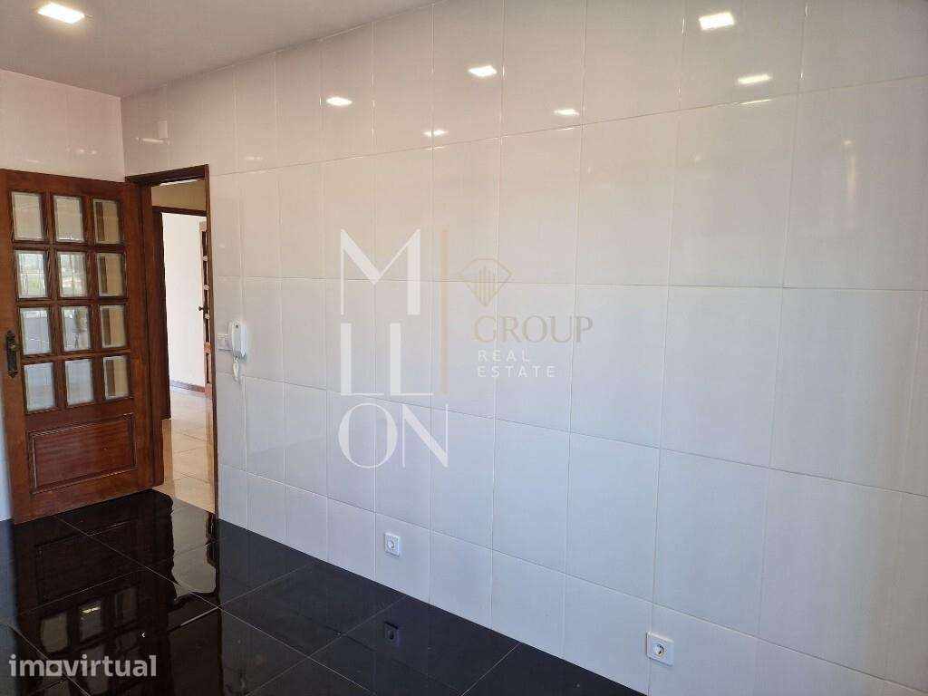 Apartamento T3 Renovado com Suite e Excelente Exposição Solar | Paços - Grande imagem: 5/38