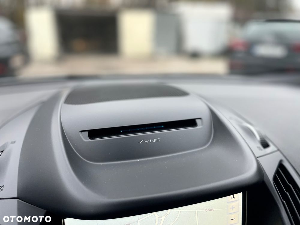 Ford Kuga - 21