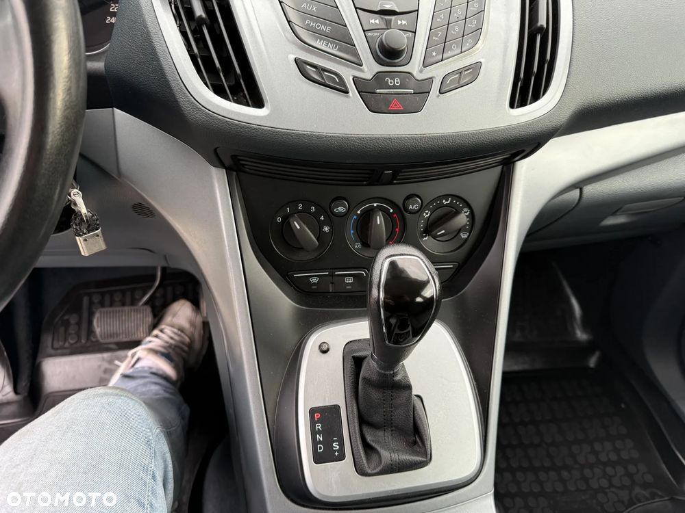 Ford C-MAX 2.0 TDCi Titanium - 24