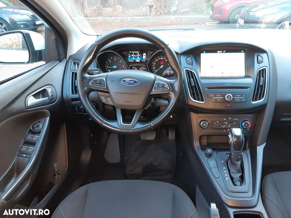 Ford Focus 1.5 EcoBlue Start-Stopp-System Aut. TITANIUM - 8