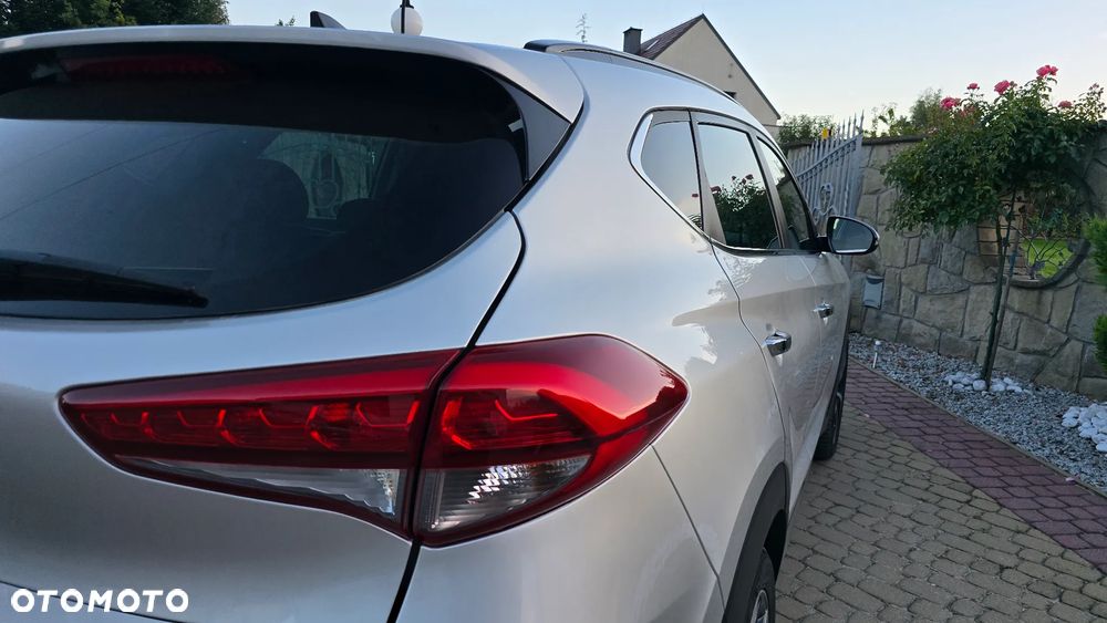 Hyundai Tucson 1.7 CRDI BlueDrive Premium 2WD DCT - 32