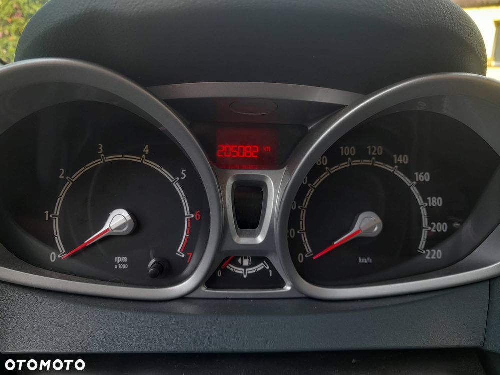 Ford Fiesta - 4