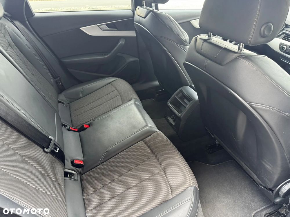 Audi A4 Avant 40 TDI S tronic S line - 20