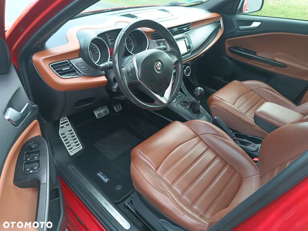 Alfa Romeo Giulietta - 11