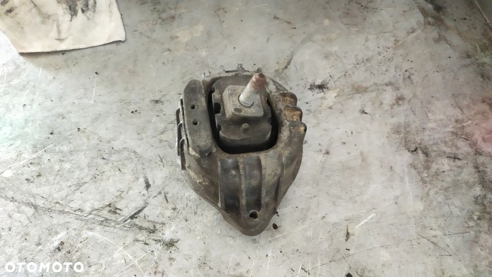 PODUSZKA SILNIKA BMW E82 BENZYNA 139811 12 - 3