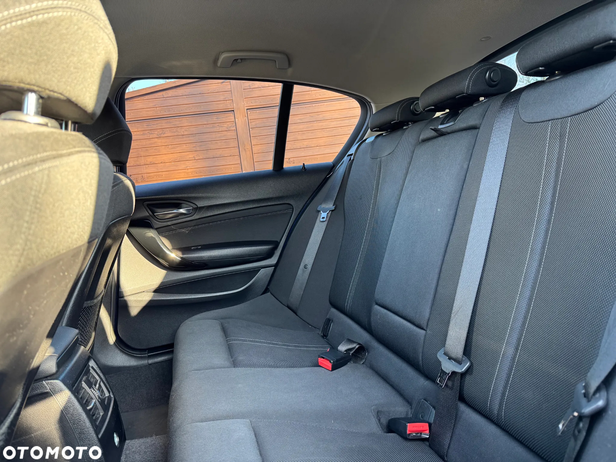BMW Seria 1 118i - 11