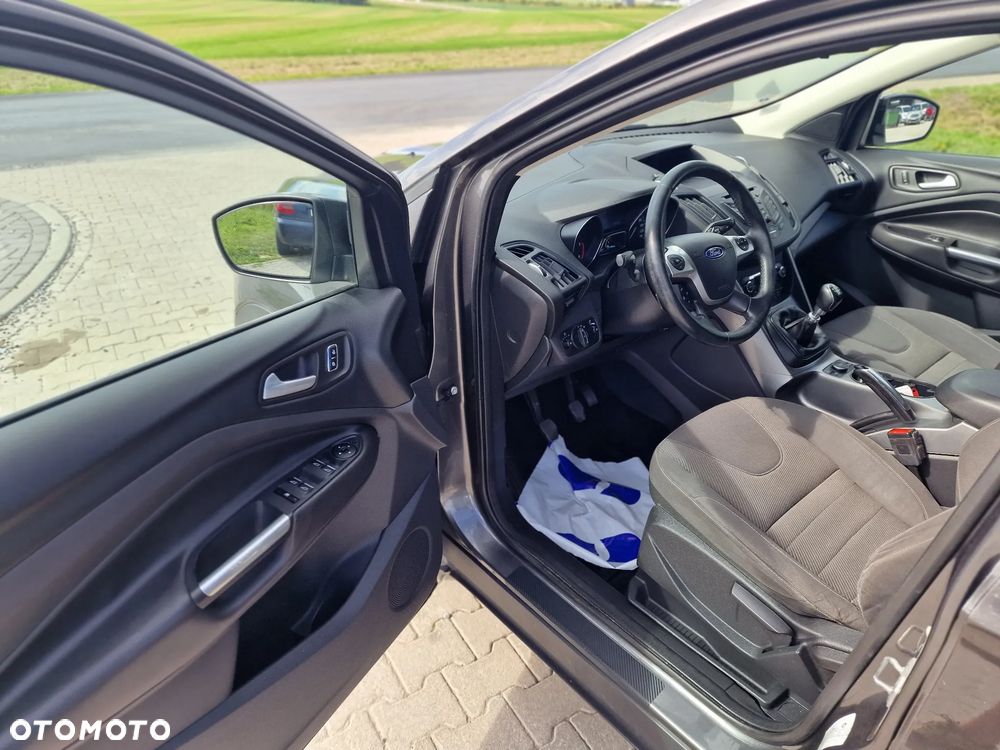 Ford Kuga 2.0 TDCi 2x4 Business Edition - 14