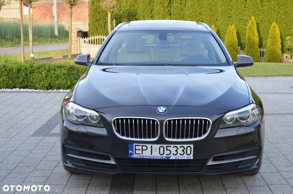 BMW Seria 5 518d Luxury Line - 11
