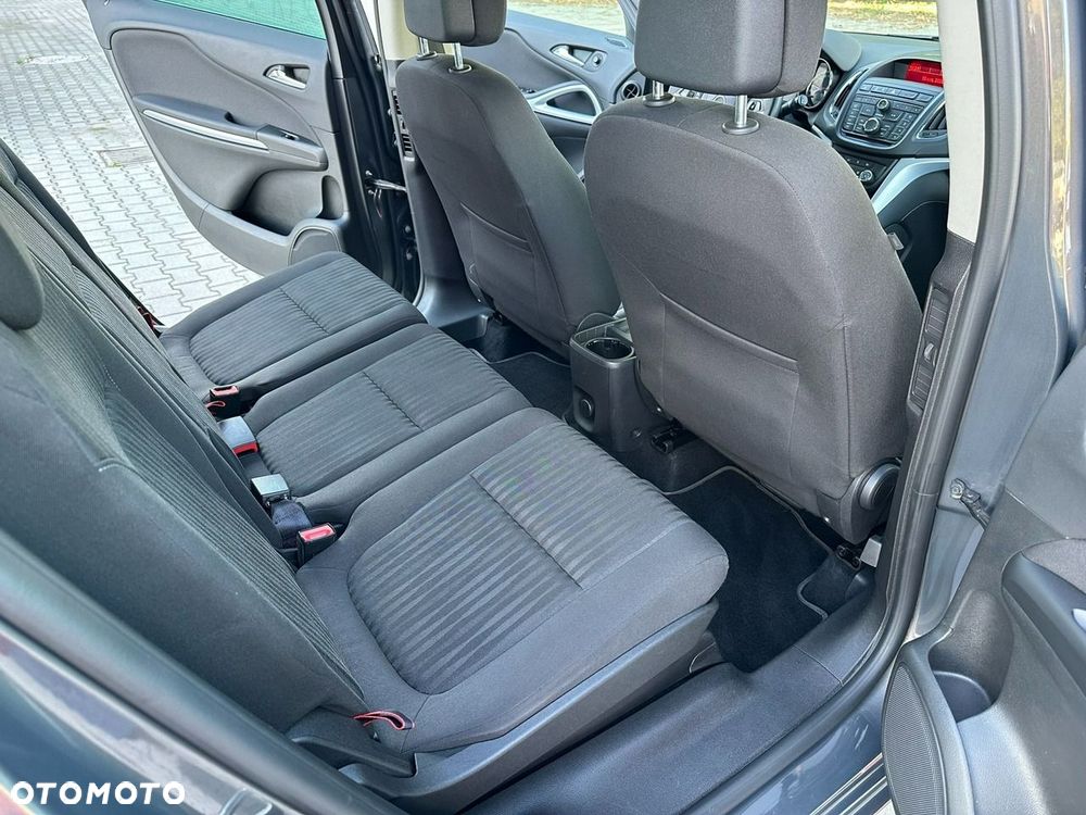 Opel Zafira - 15