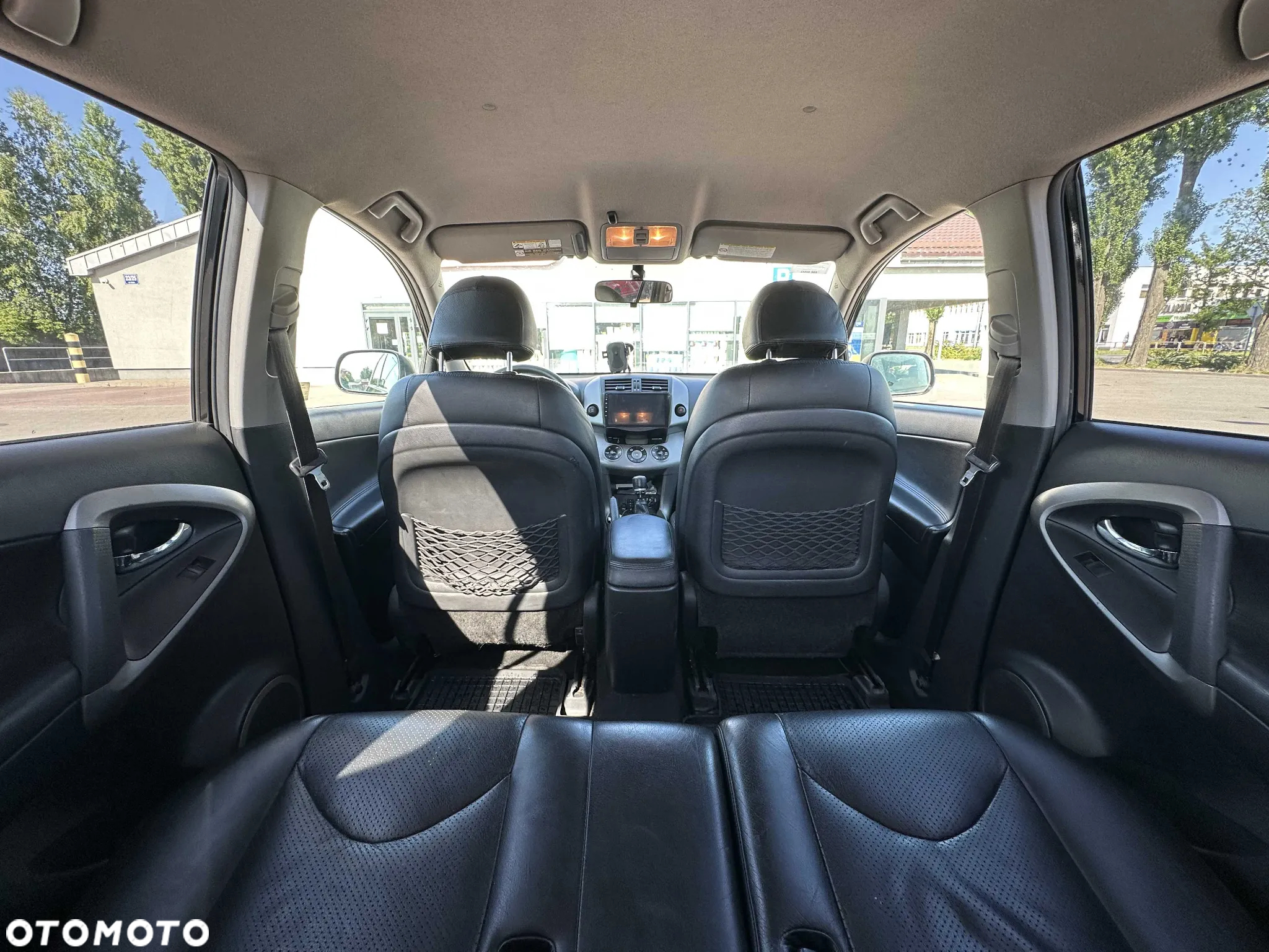 Toyota RAV4 2.2 D-4D Premium - 14