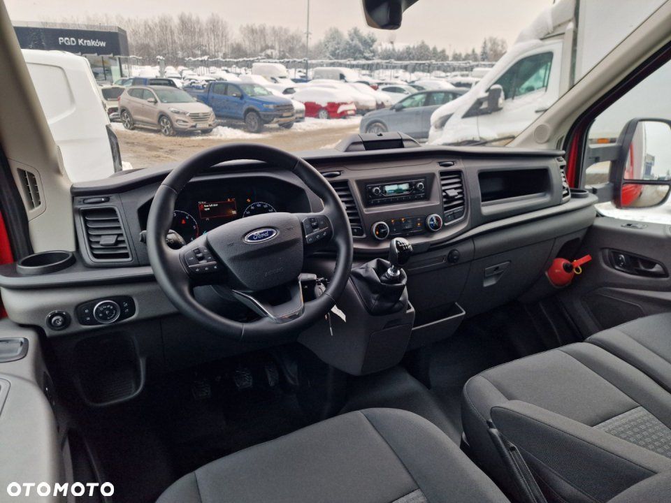 Ford Transit - 10