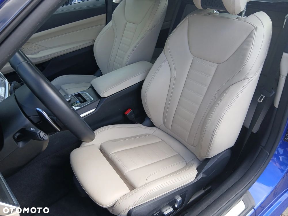 BMW Seria 4 M440i xDrive mHEV sport - 13