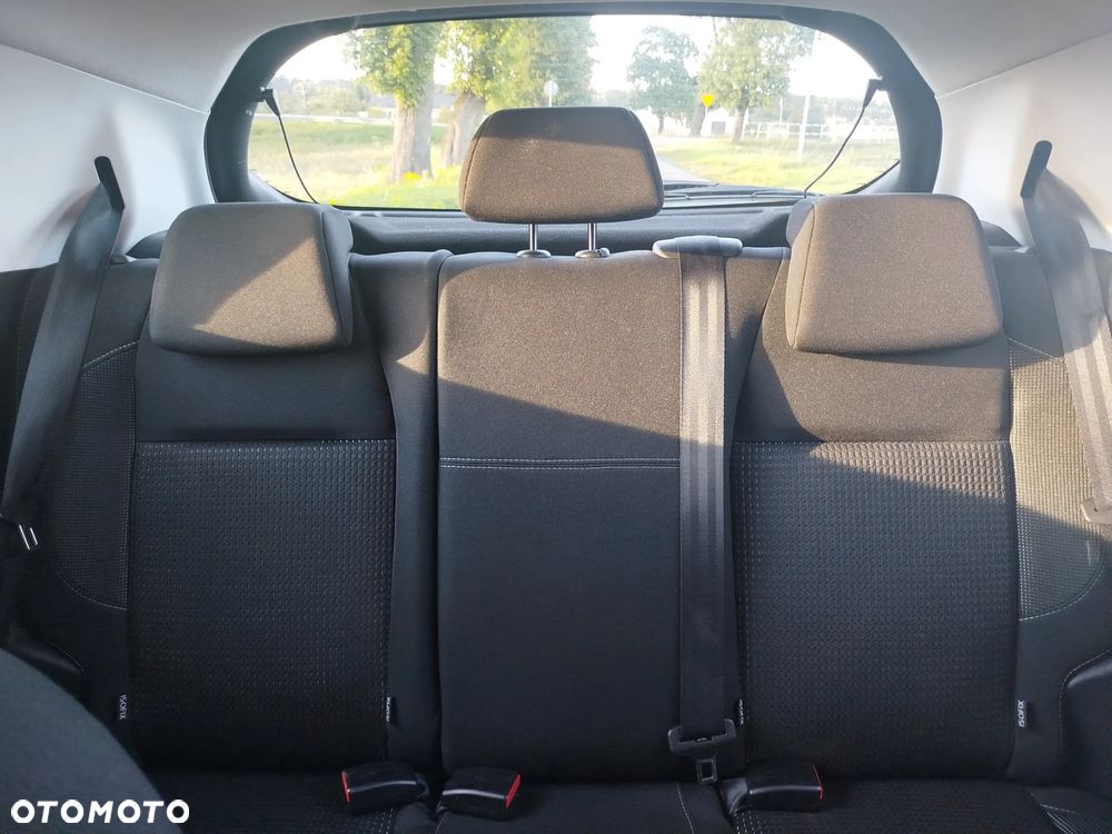 Peugeot 208 PureTech 110 Stop & Start EAT6 Allure - 21