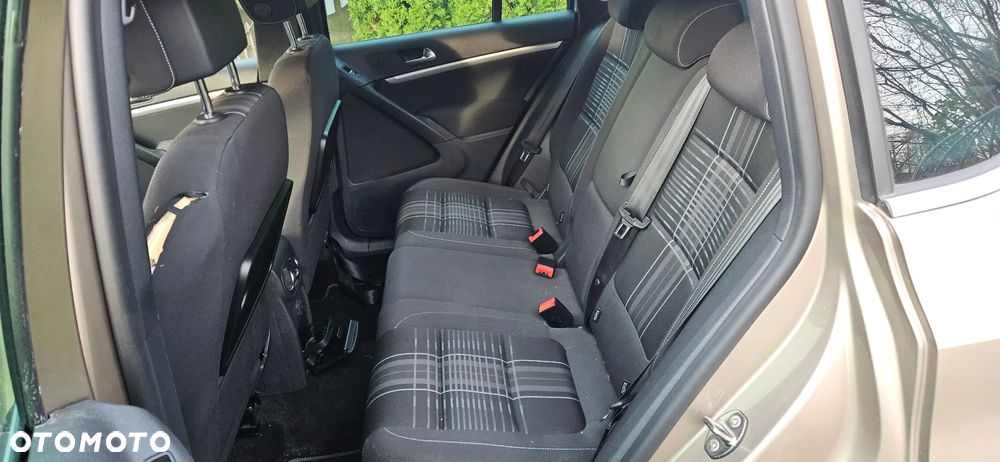 Volkswagen Tiguan 1.4 TSI DSG BlueMotion Technology Lounge Sport & Style - 15