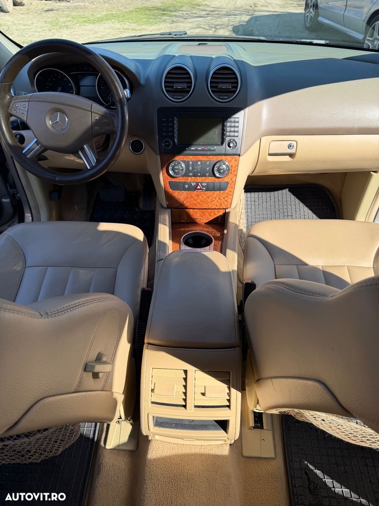 Mercedes-Benz ML - 17