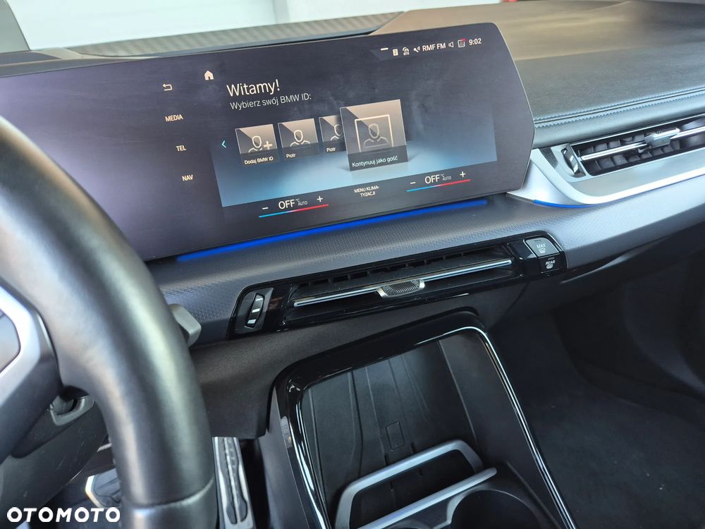 BMW Seria 2 218d - 13