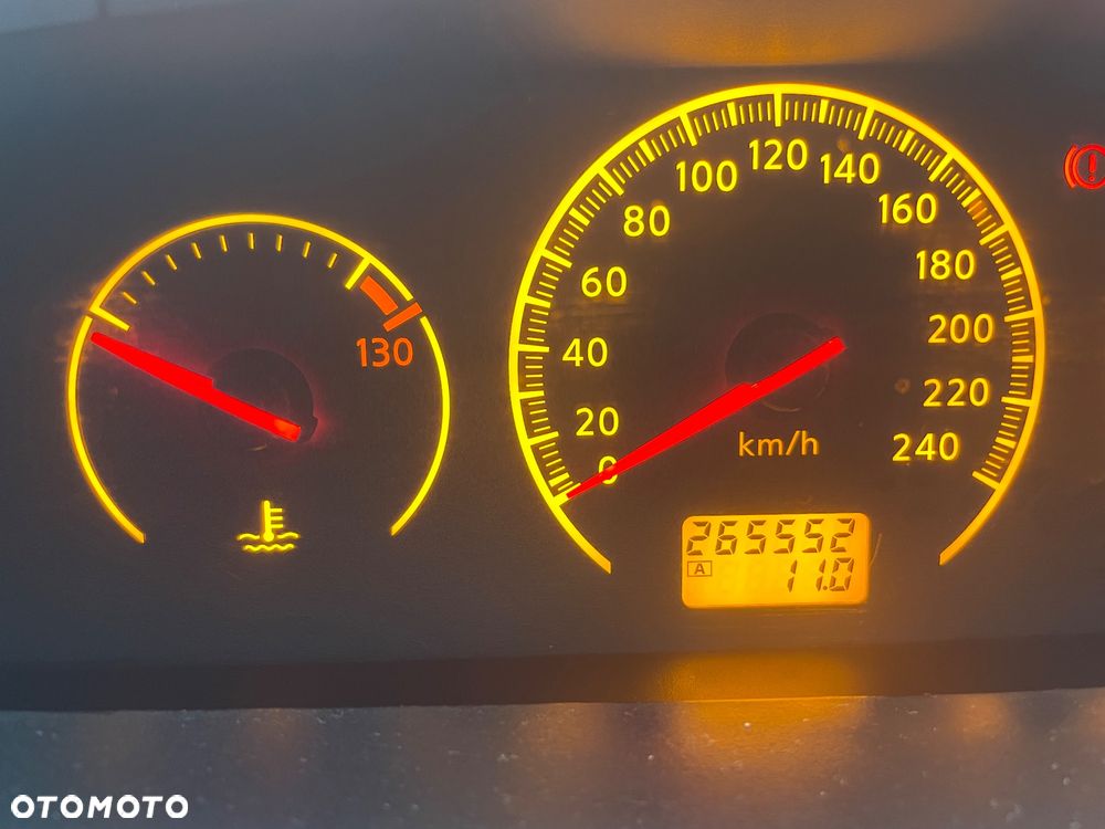 Nissan Primera - 10