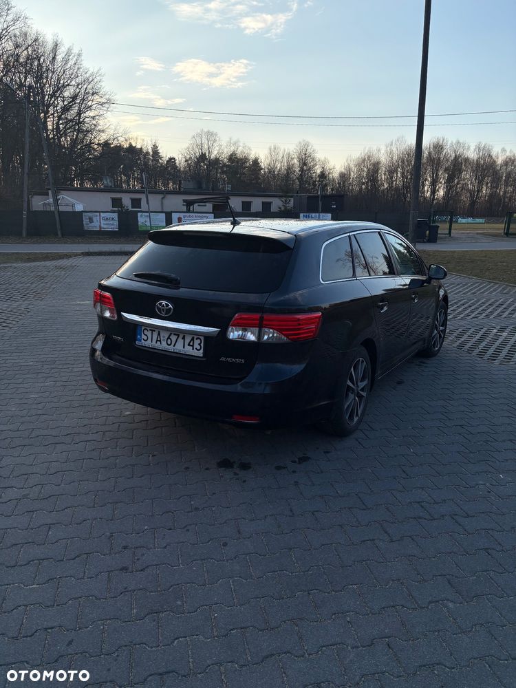 Toyota Avensis - 3