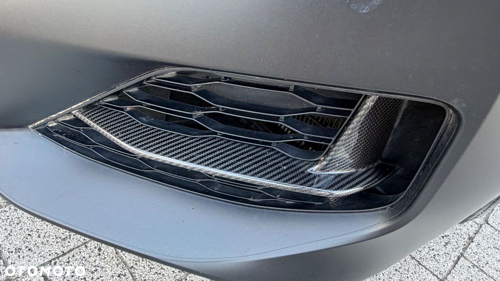 BMW Seria 8 - 27