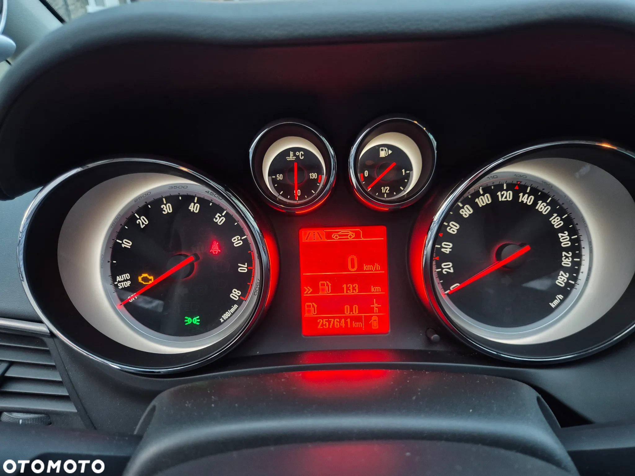 Opel Zafira 1.6 T SIDI Cosmo S&S - 21