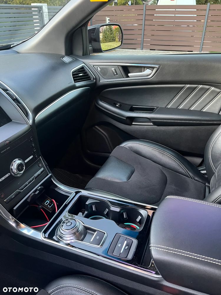 Ford Edge - 24