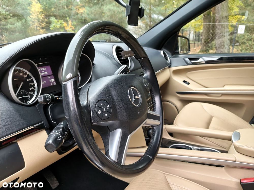 Mercedes-Benz GL 350 CDI BlueEff - 18