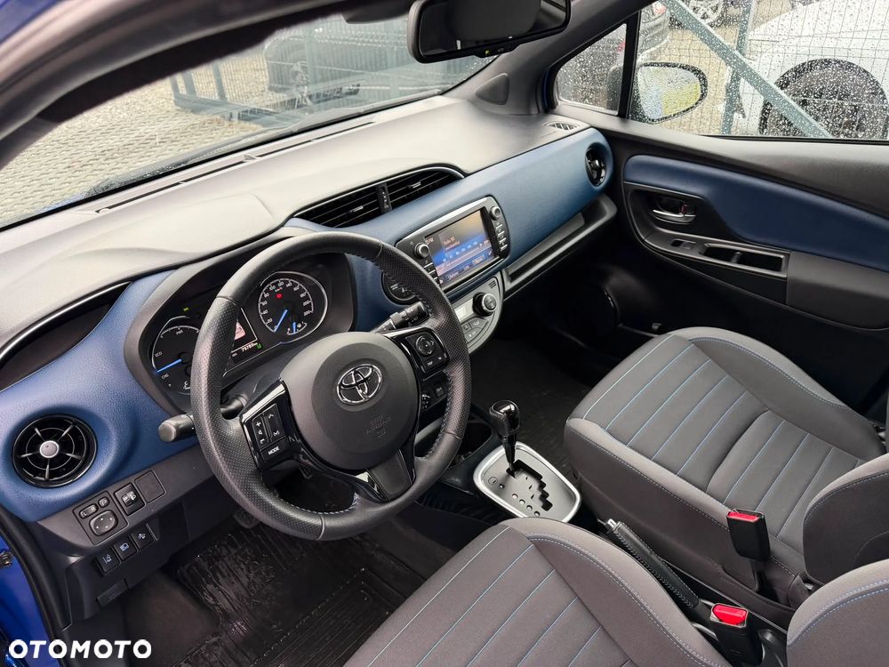 Toyota Yaris 1.5 VVT-i Comfort mit Design Paket - 22