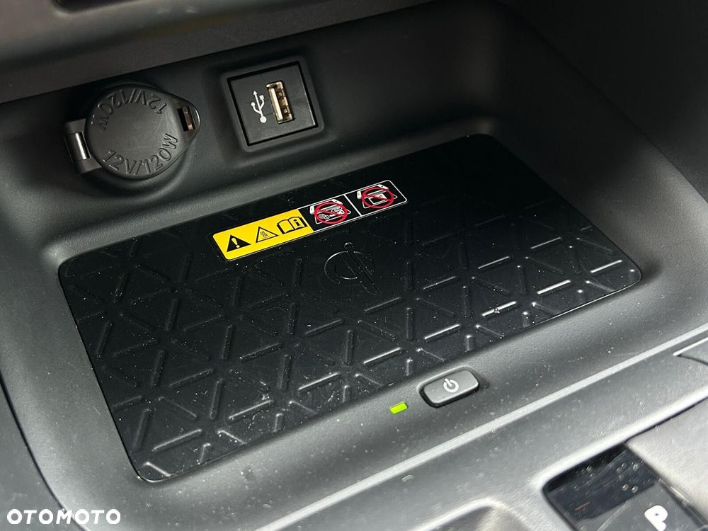 Toyota RAV4 2.5 Hybrid Selection 4x4 - 30