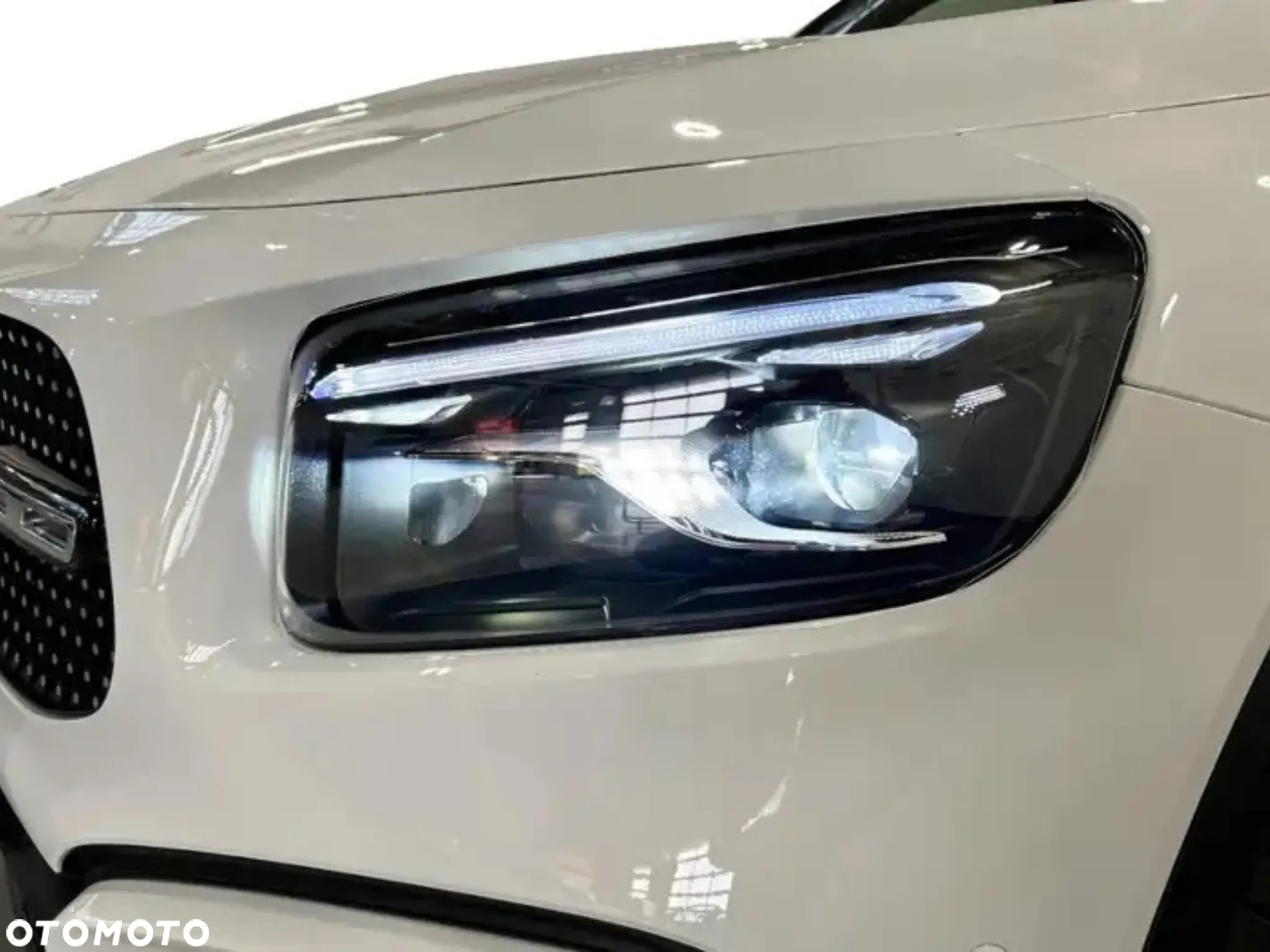 Mercedes-Benz GLB 200 mHEV AMG Line 7G-DCT - 8