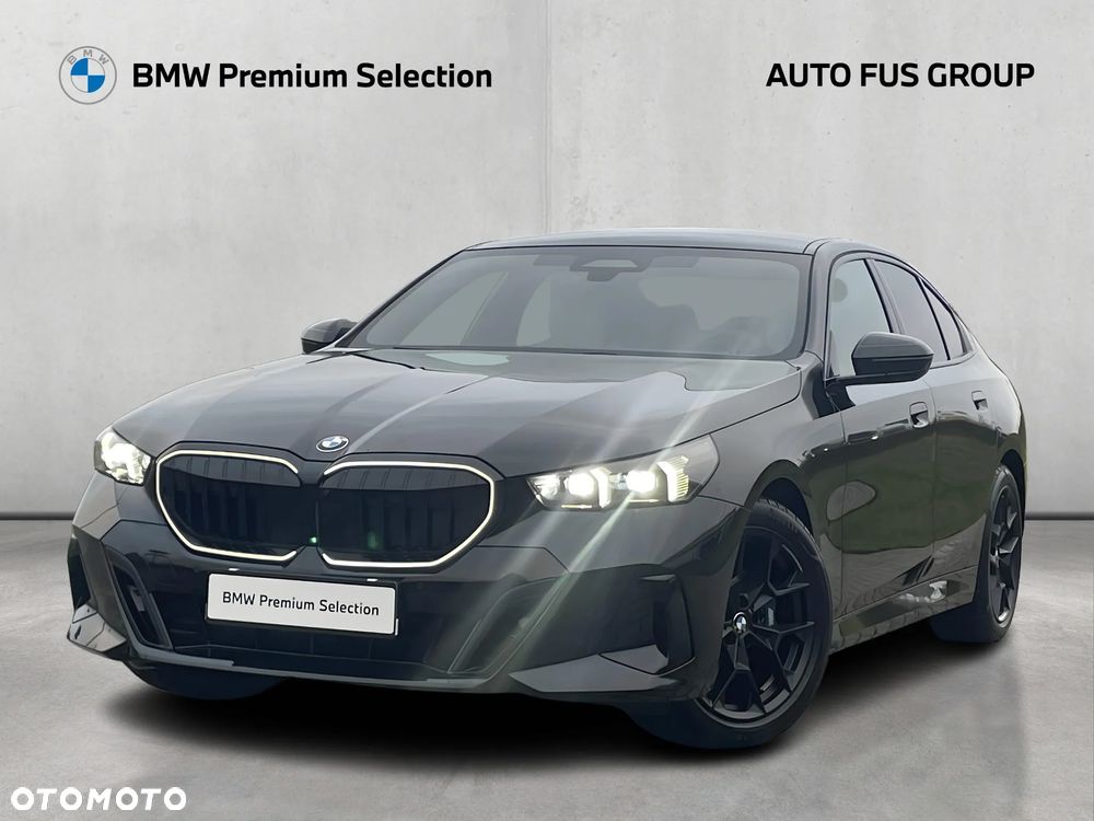BMW Seria 5 520d xDrive mHEV M Sport - 1