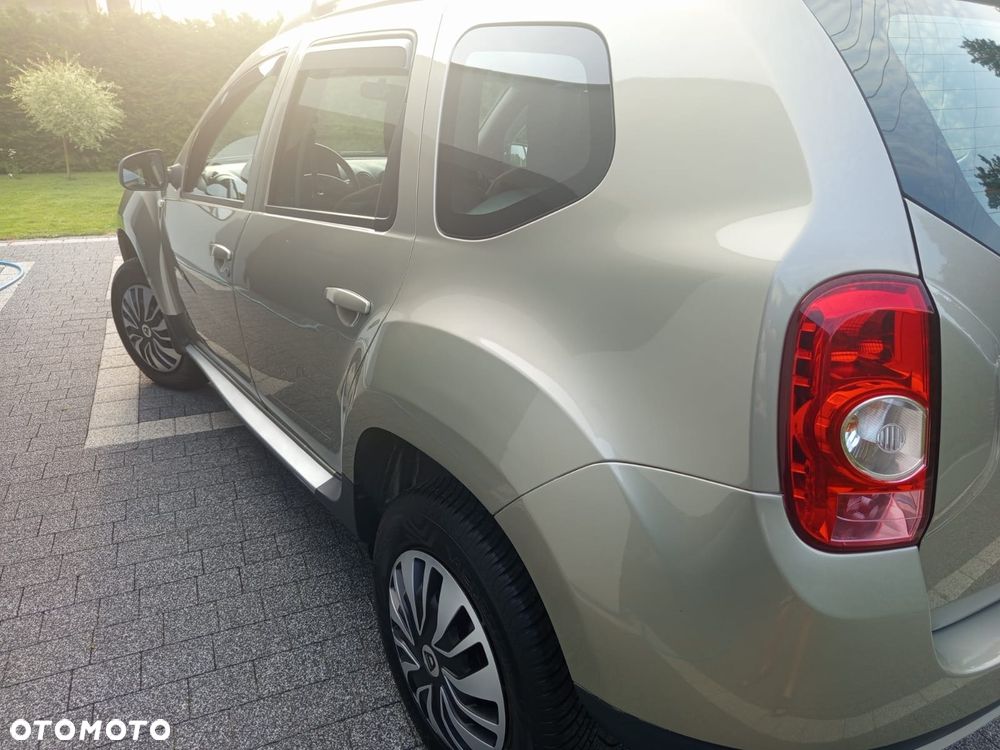 Dacia Duster 1.6 16V 4x2 Laureate - 14