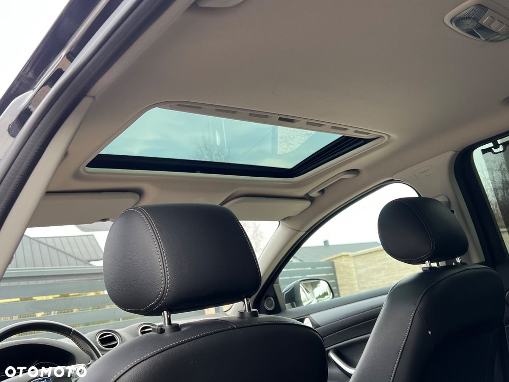 Ford Mondeo 1.6 T Platinium X Plus (Titanium) - 40