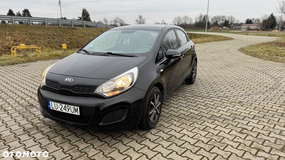 Kia Rio - 2