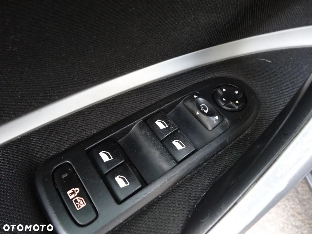Citroën C5 2.0i 16V Confort Equilibre Navi - 30