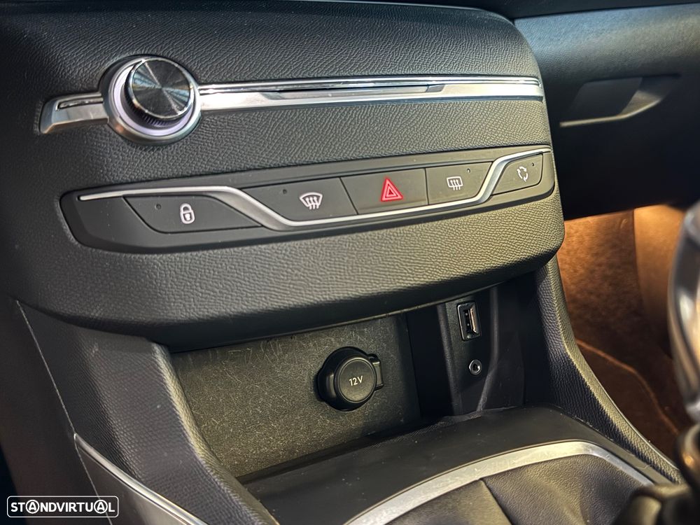Peugeot 308 SW BlueHDi 120 Stop & Start Allure - 26