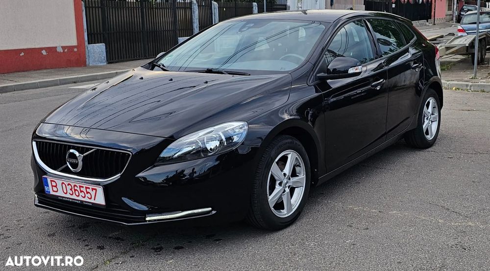 Volvo V40 D4 Kinetic - 12