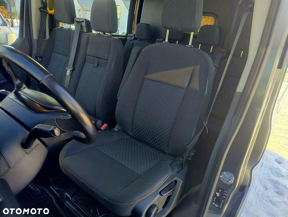 Ford Transit - 18