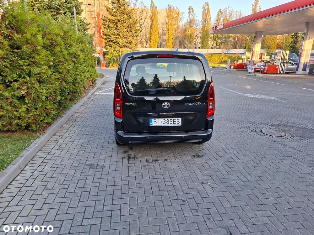 Toyota Proace City Verso Long 1.5 D-4D Business - 5