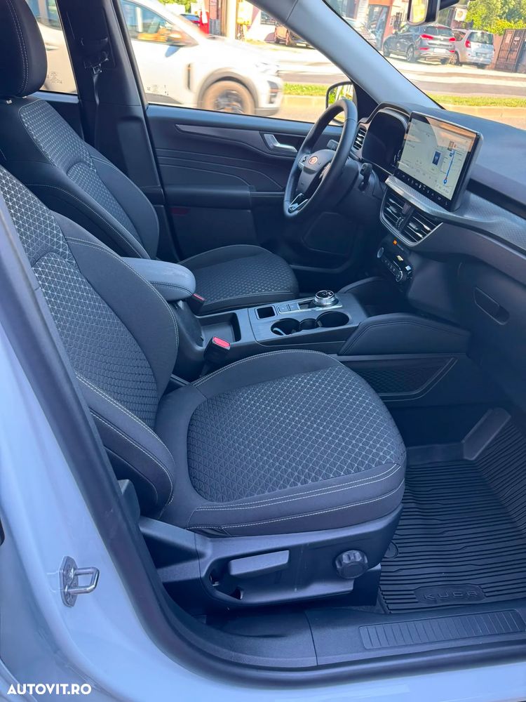 Ford Kuga 1.5 EcoBoost A8 FWD Titanium - 29