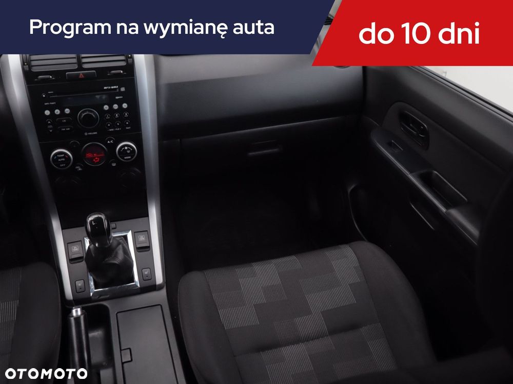 Suzuki Grand Vitara - 10