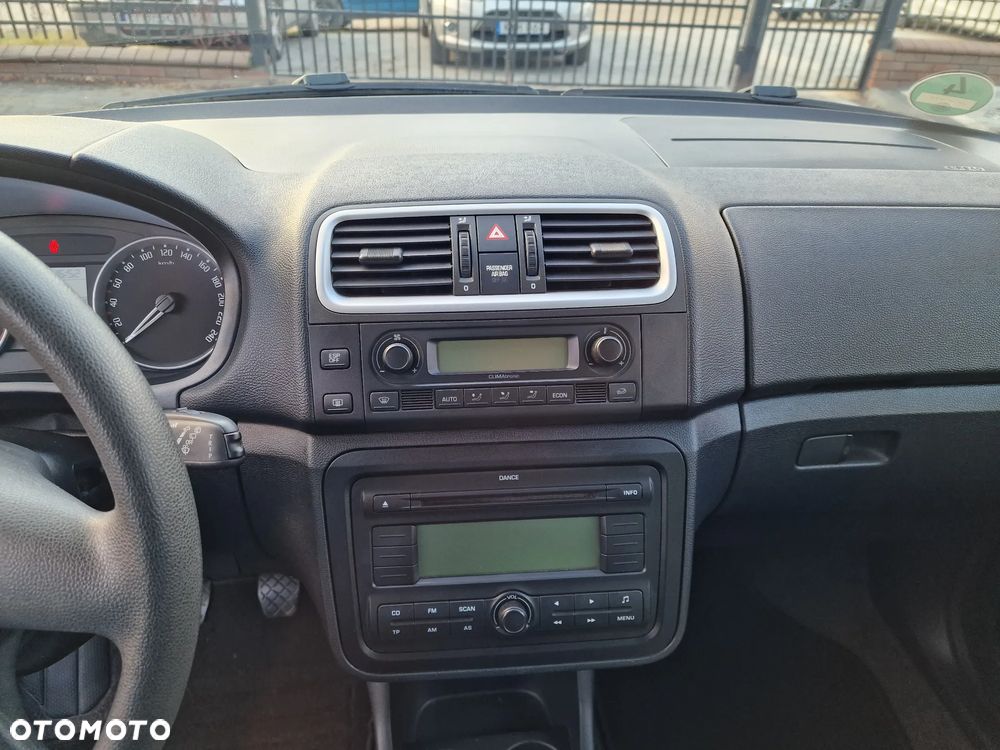 Skoda Roomster 1.4 16V Comfort - 30