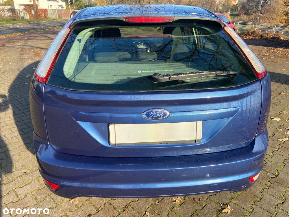 Ford Focus 1.6 16V Ambiente - 7