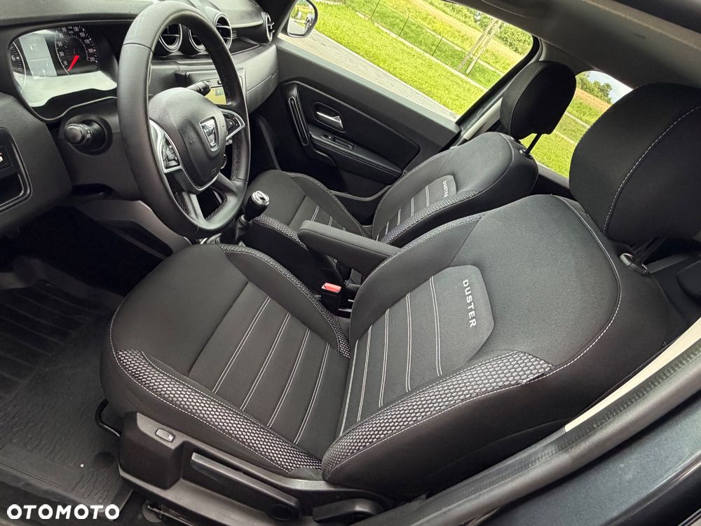 Dacia Duster SCe 115 4x4 Prestige - 23