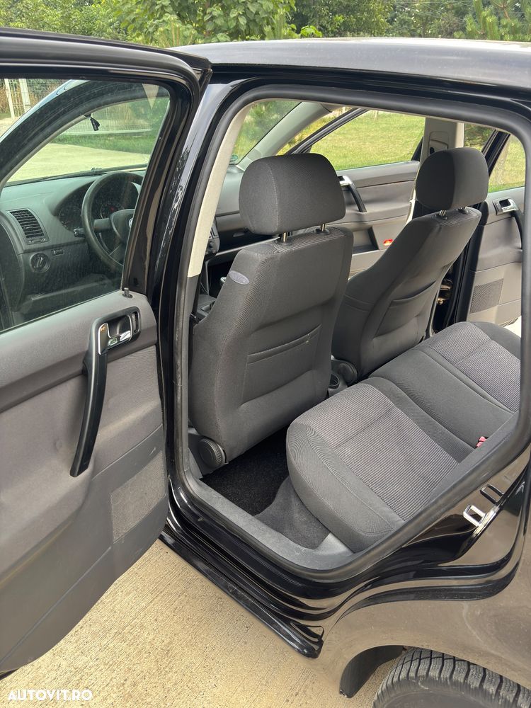 Volkswagen Polo - 9