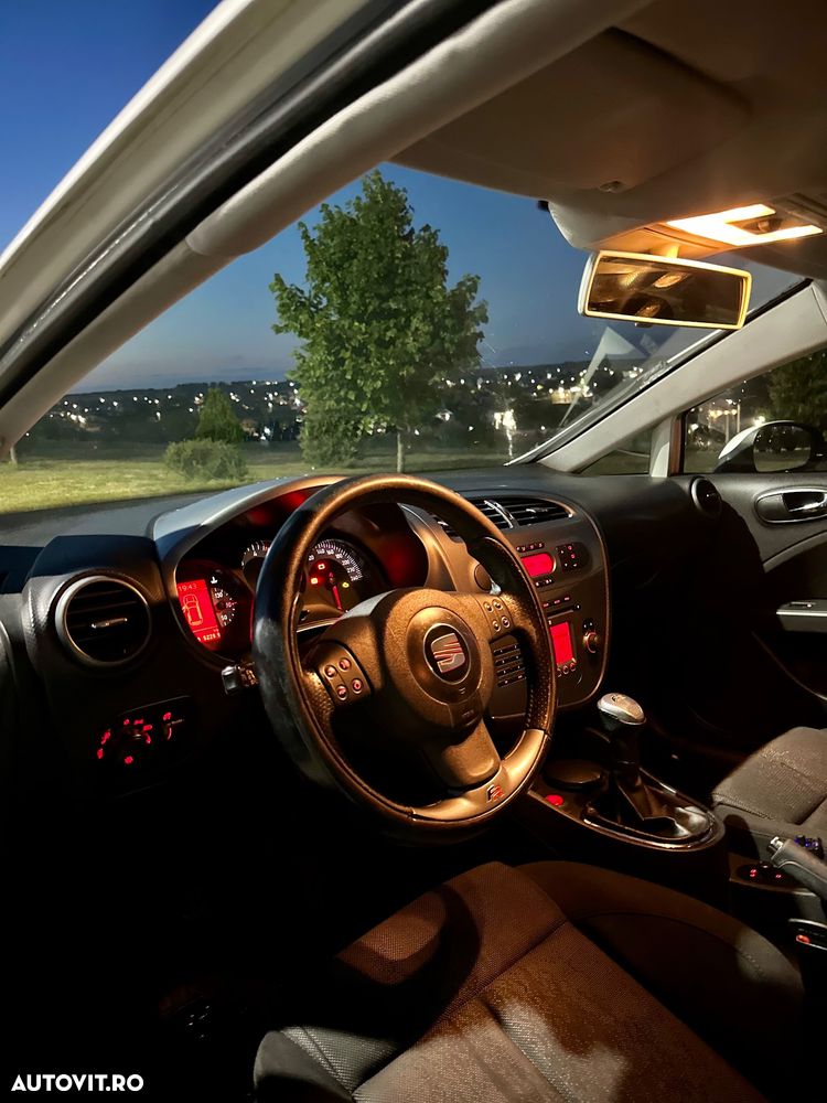 Seat Leon 2.0 TDI FR - 5